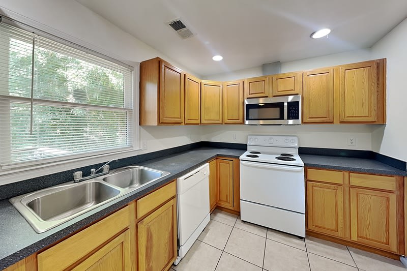 232 Chappell Rd NW – photo 5