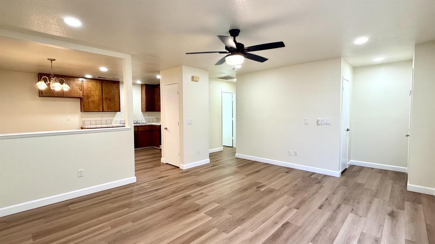 2425 Knowlwood Drive – photo 3