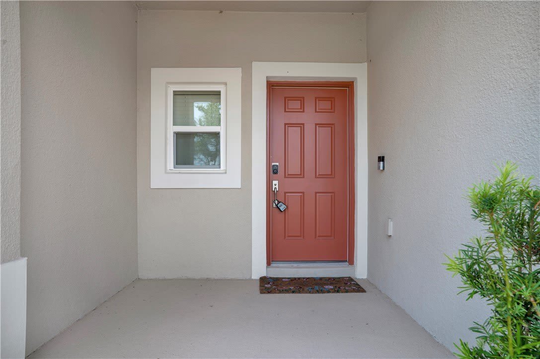 1276 Lago Vista Court – photo 2