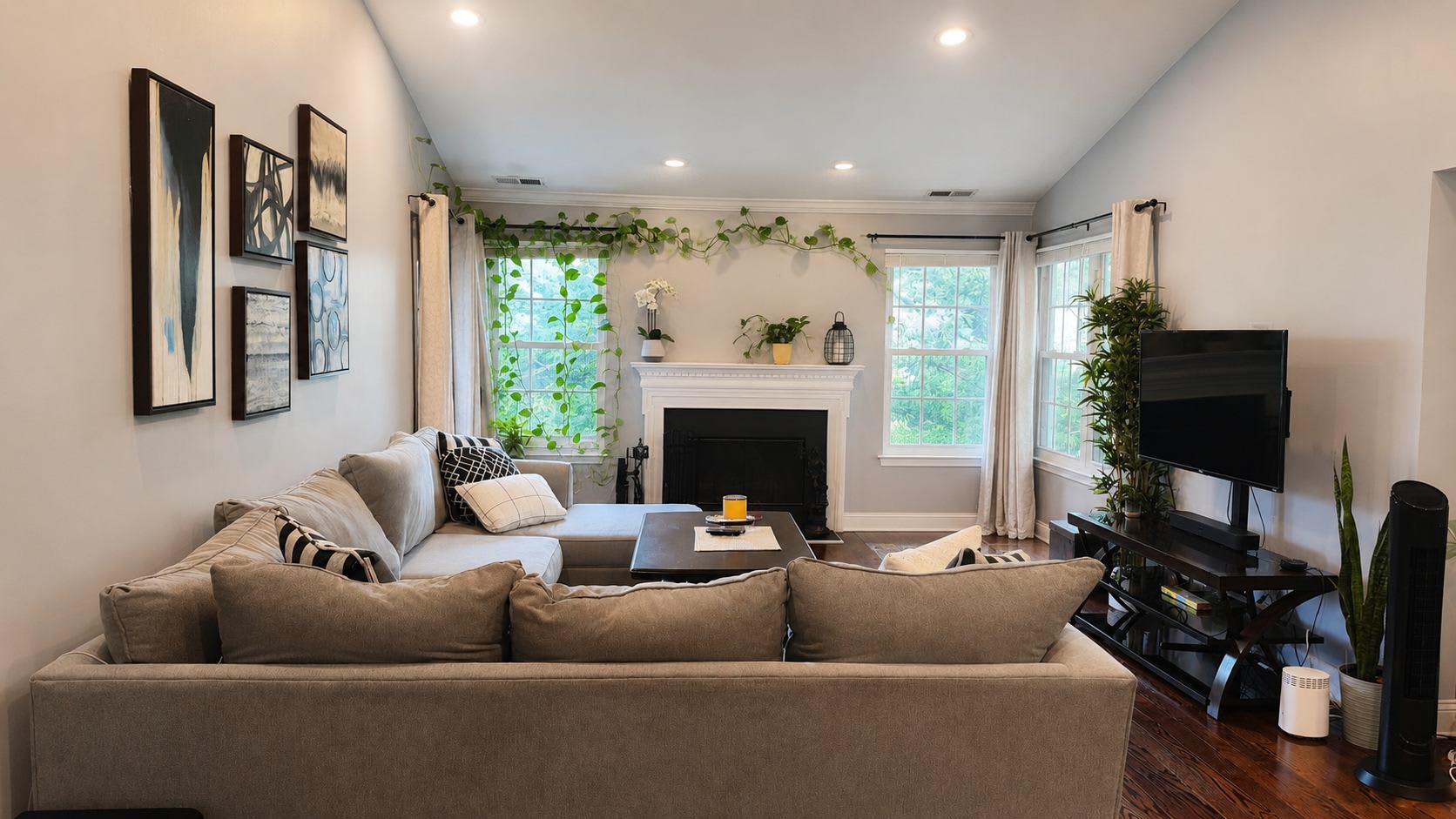 340 Danbury Court – photo 4