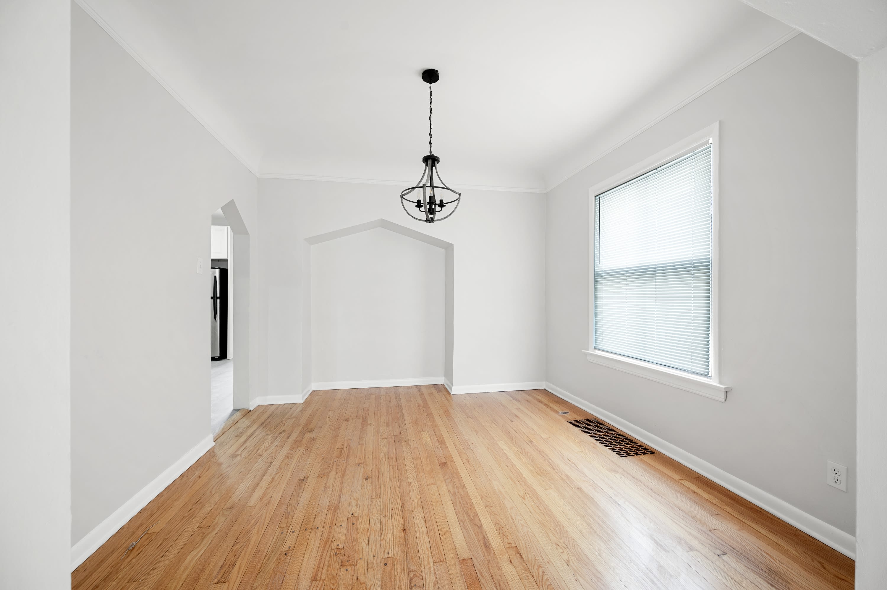 4849 West Hutchinson Street 1 – photo 4