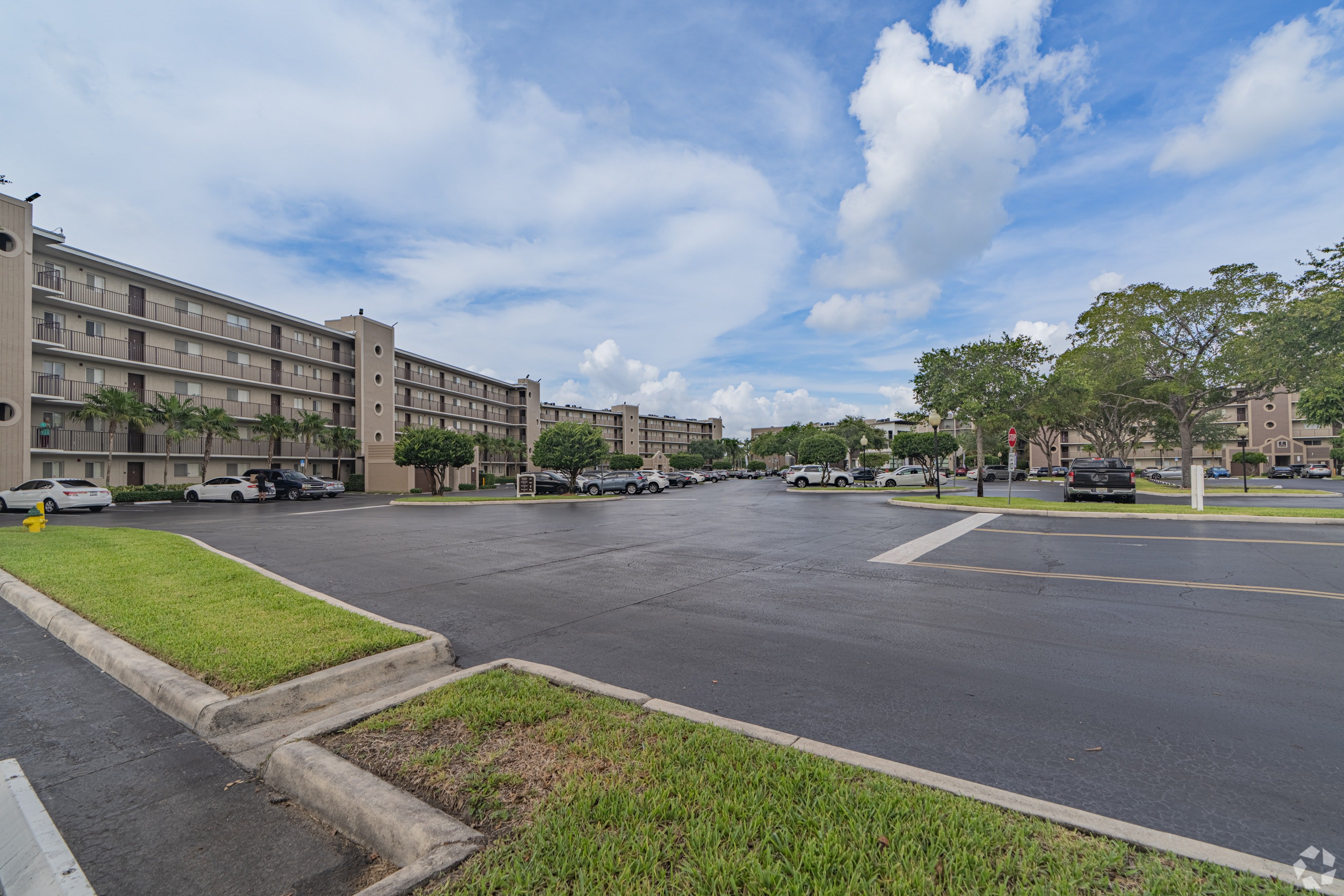 Legacy Lake Vista – photo 2