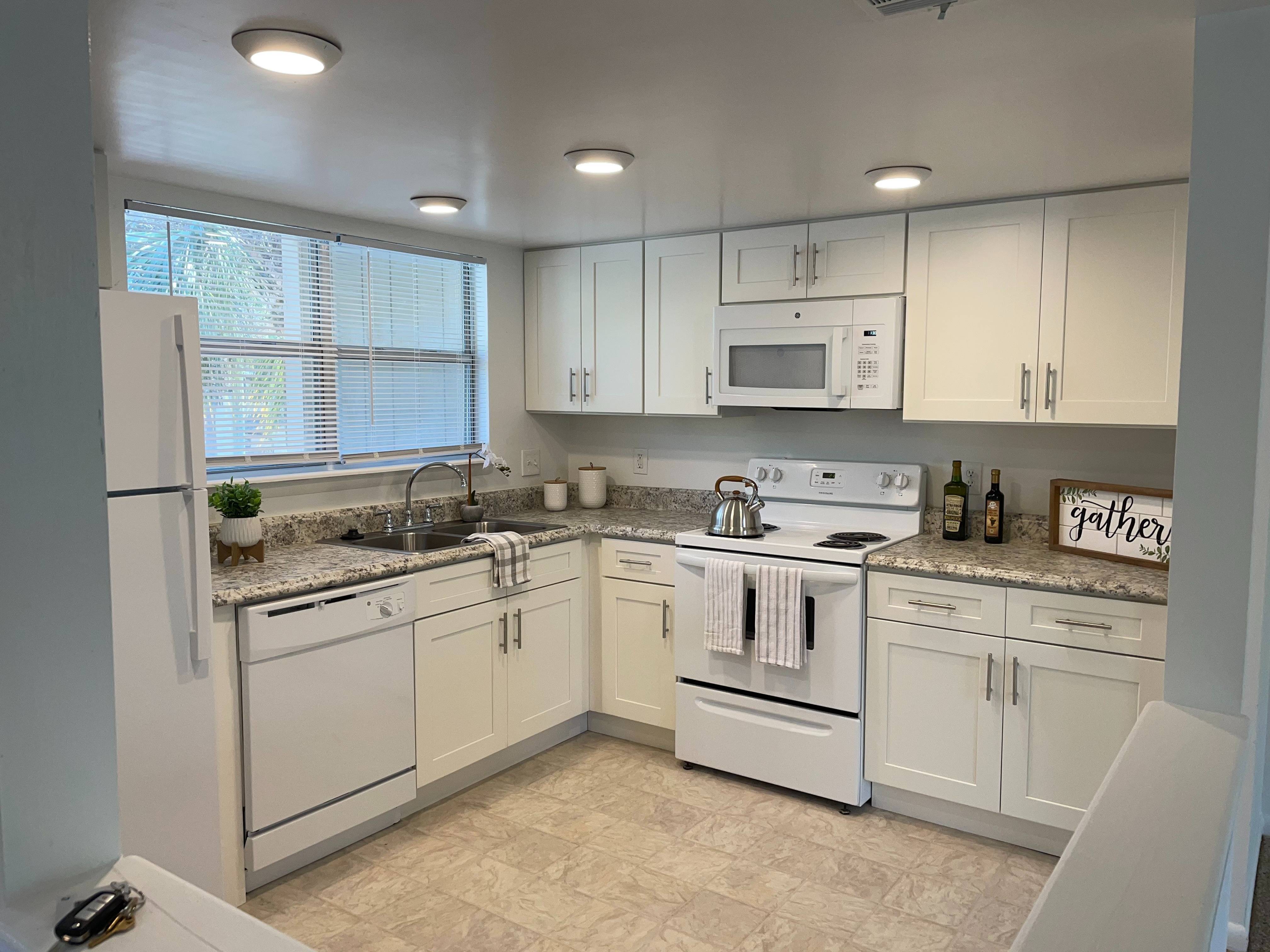 Riviera Park Apartments Townhomes – photo 5