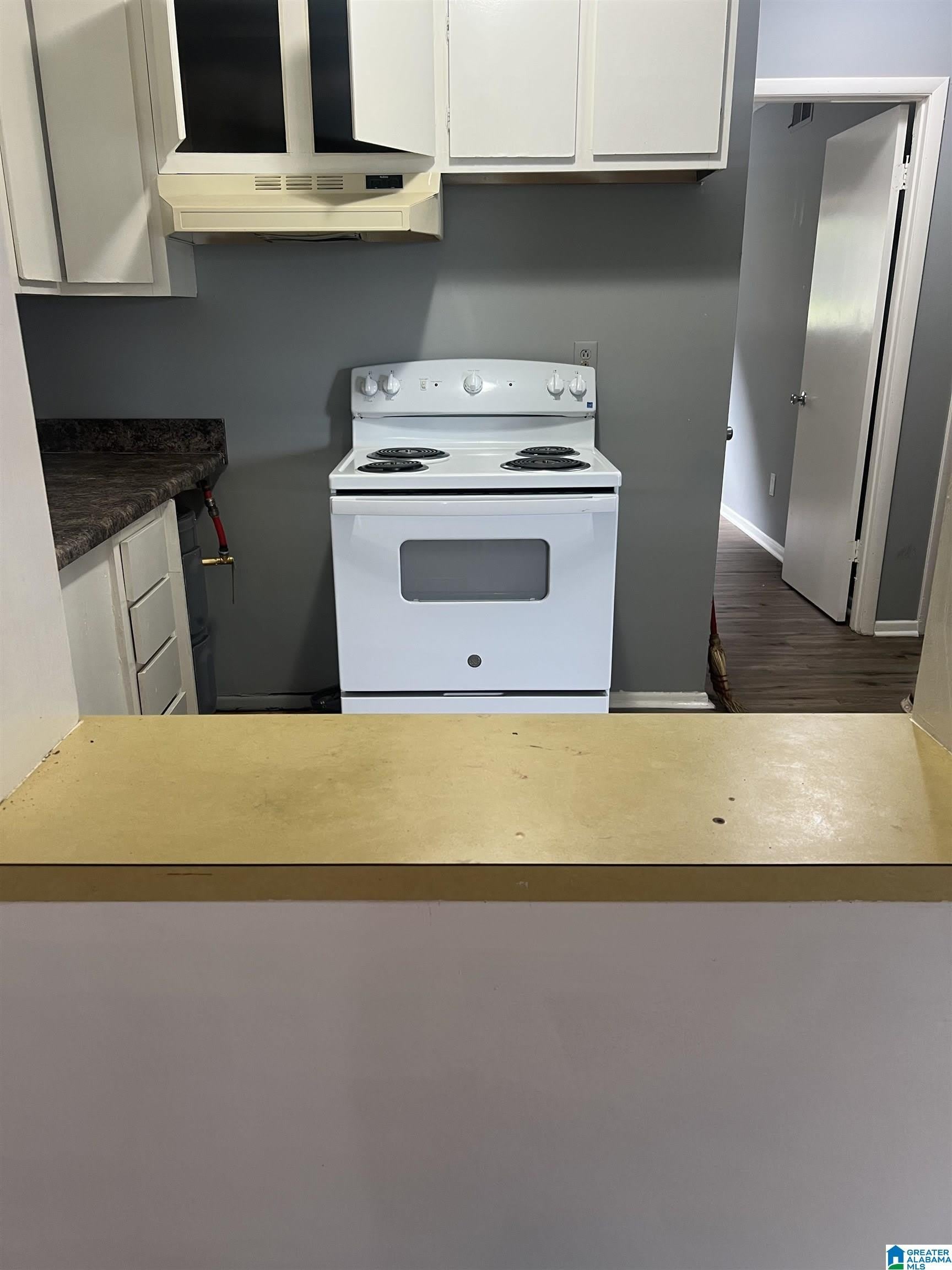 2300 31ST STREET ENSLEY – photo 4