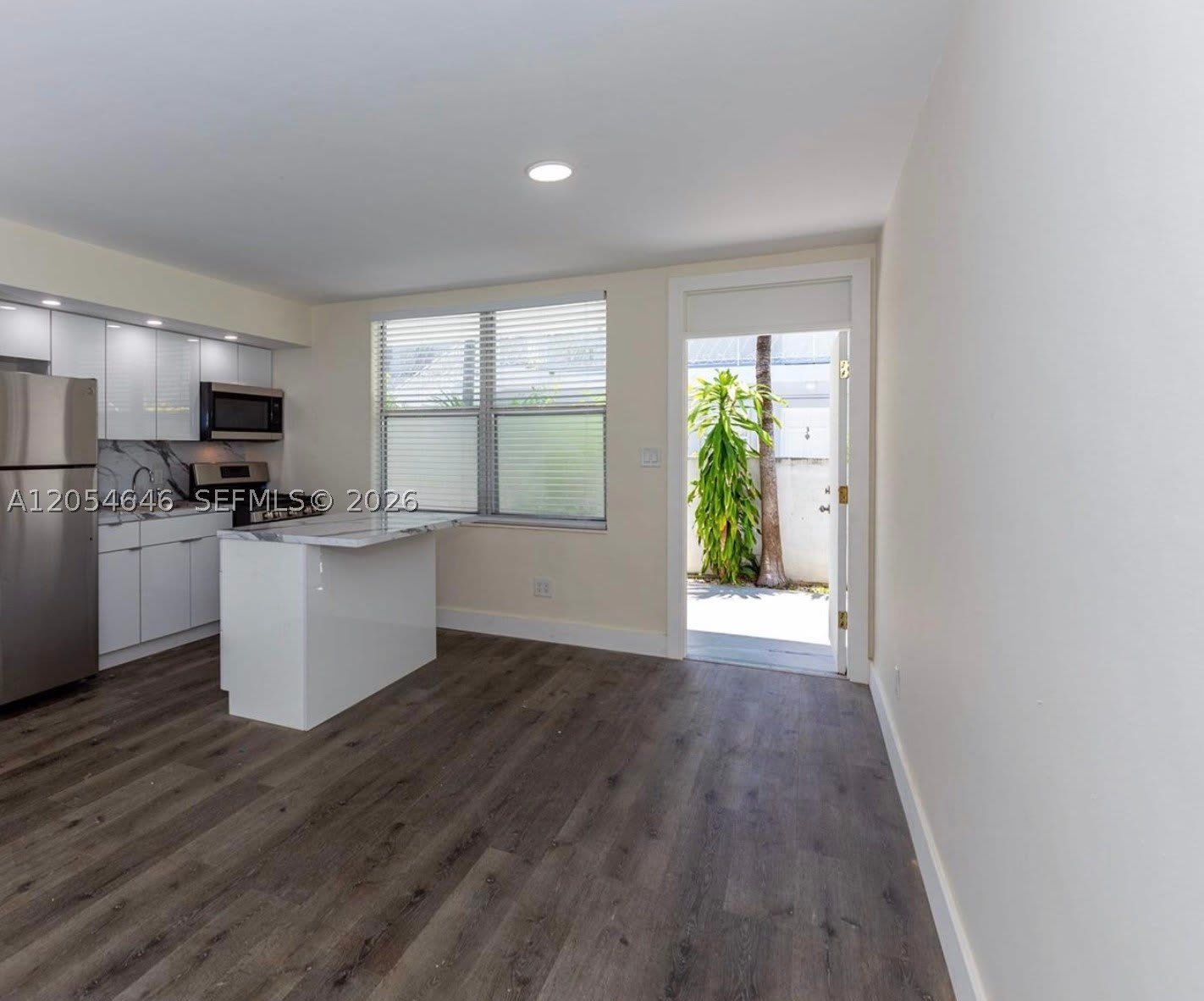 1140 71st St – photo 3