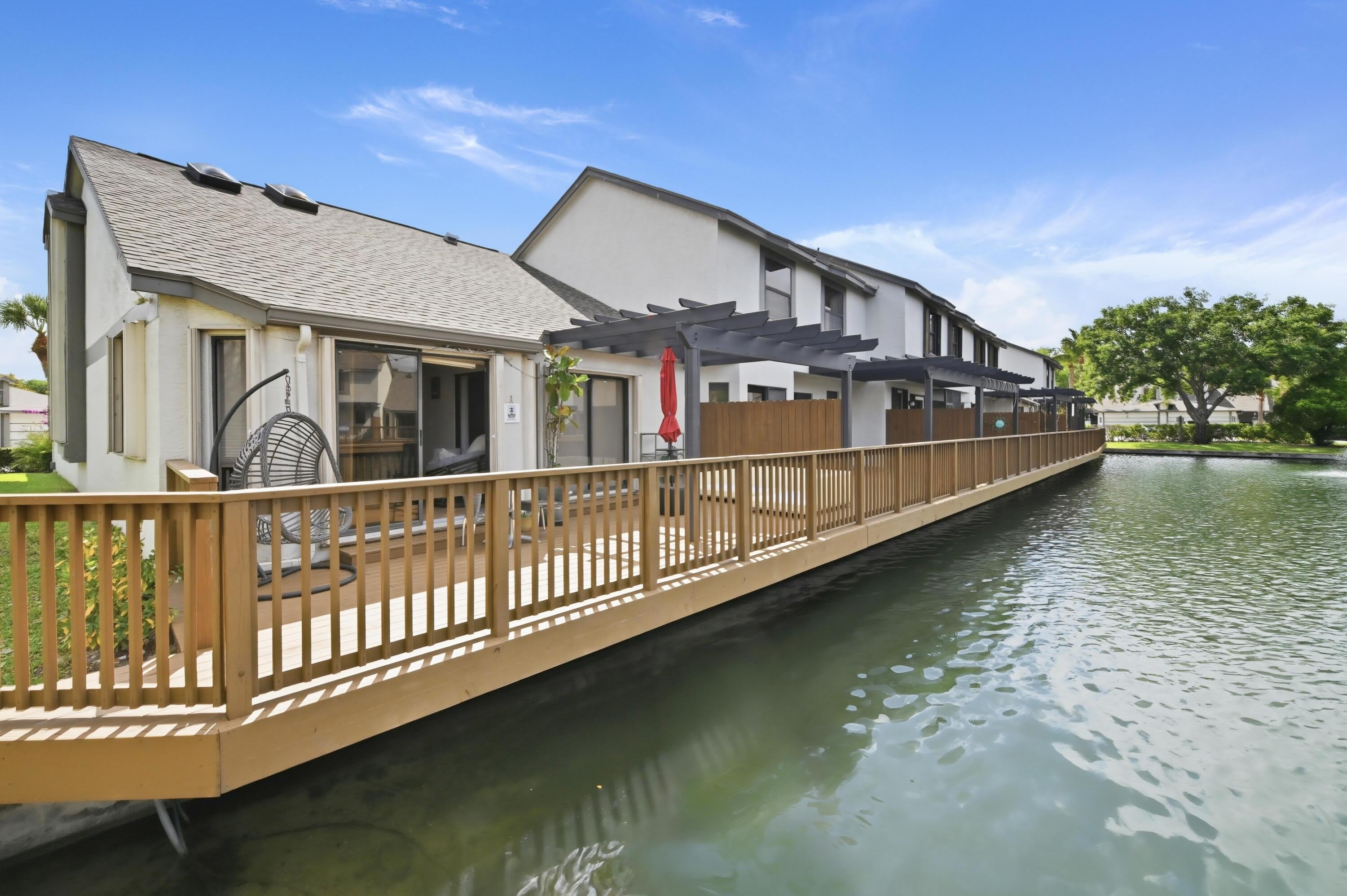 1012 Landings Boulevard – photo 2