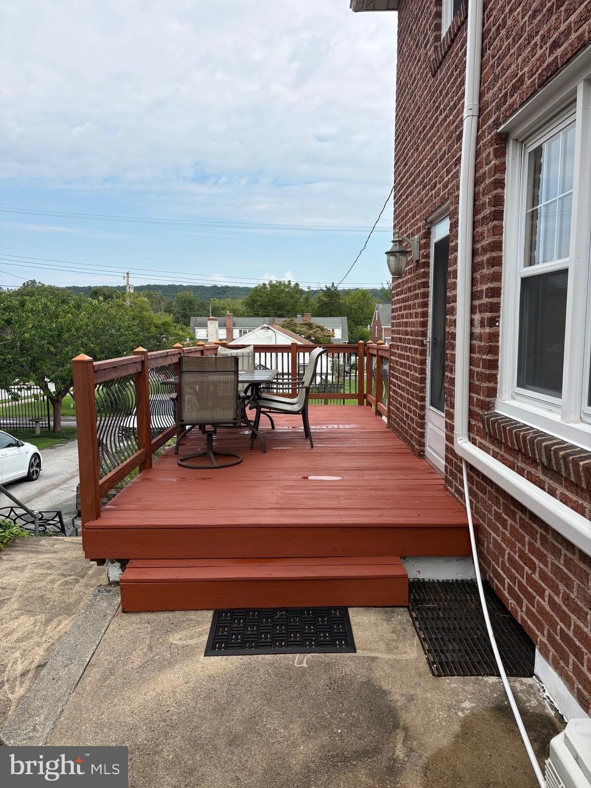 337 W Pennsylvania Avenue – photo 4