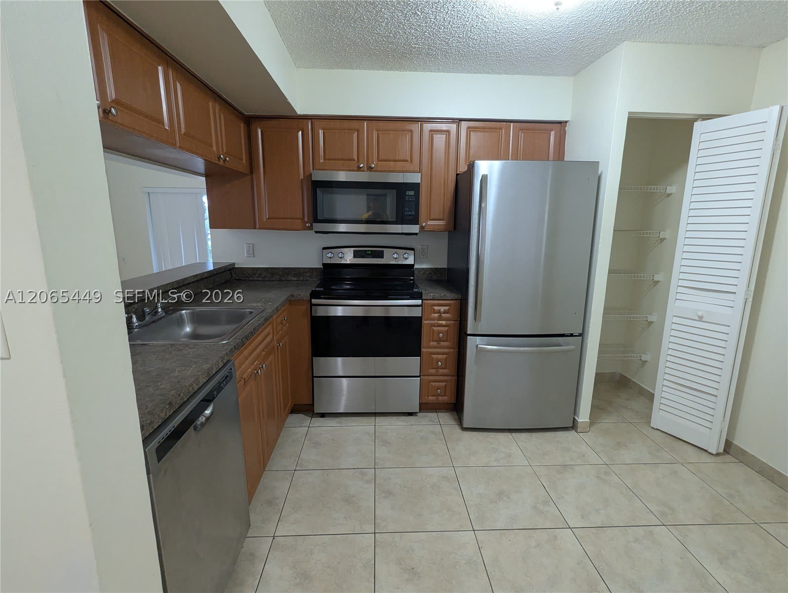 15201 Glenmoor Dr – photo 3