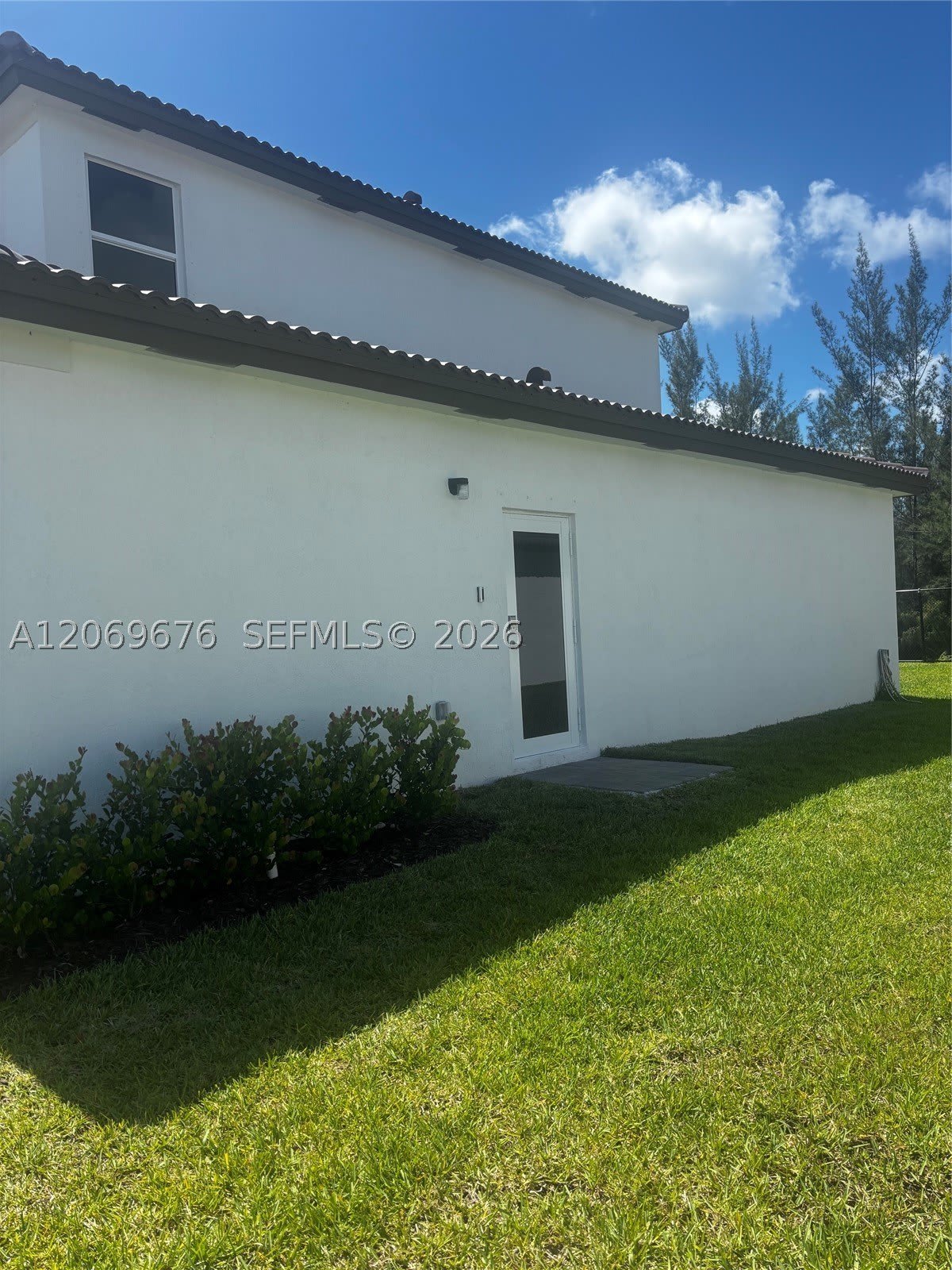 2342 SE 30th St – photo 4