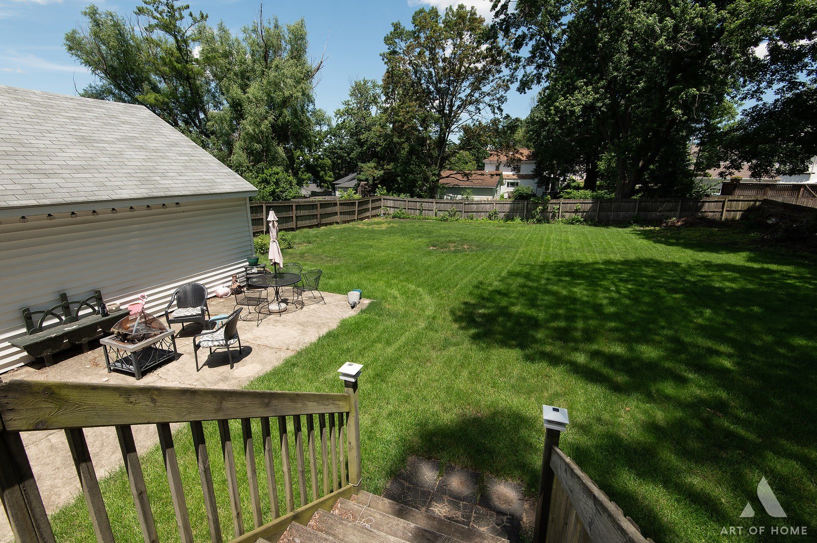220 E 15th Street – photo 3