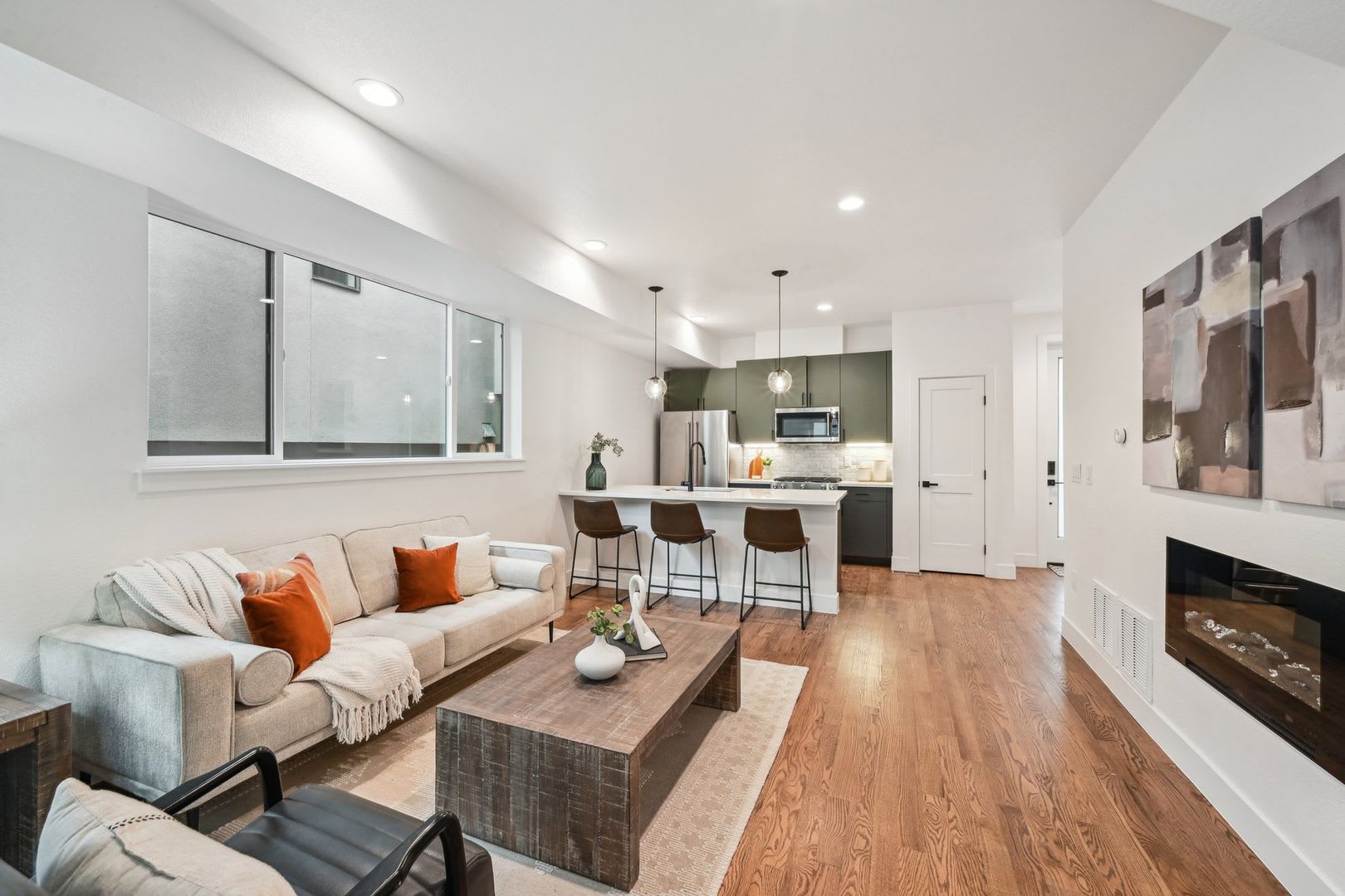 Modern 3BD, 3.5BA Sloan’s Lake Home with Rooftop Deck and 1-Car Garage – photo 3