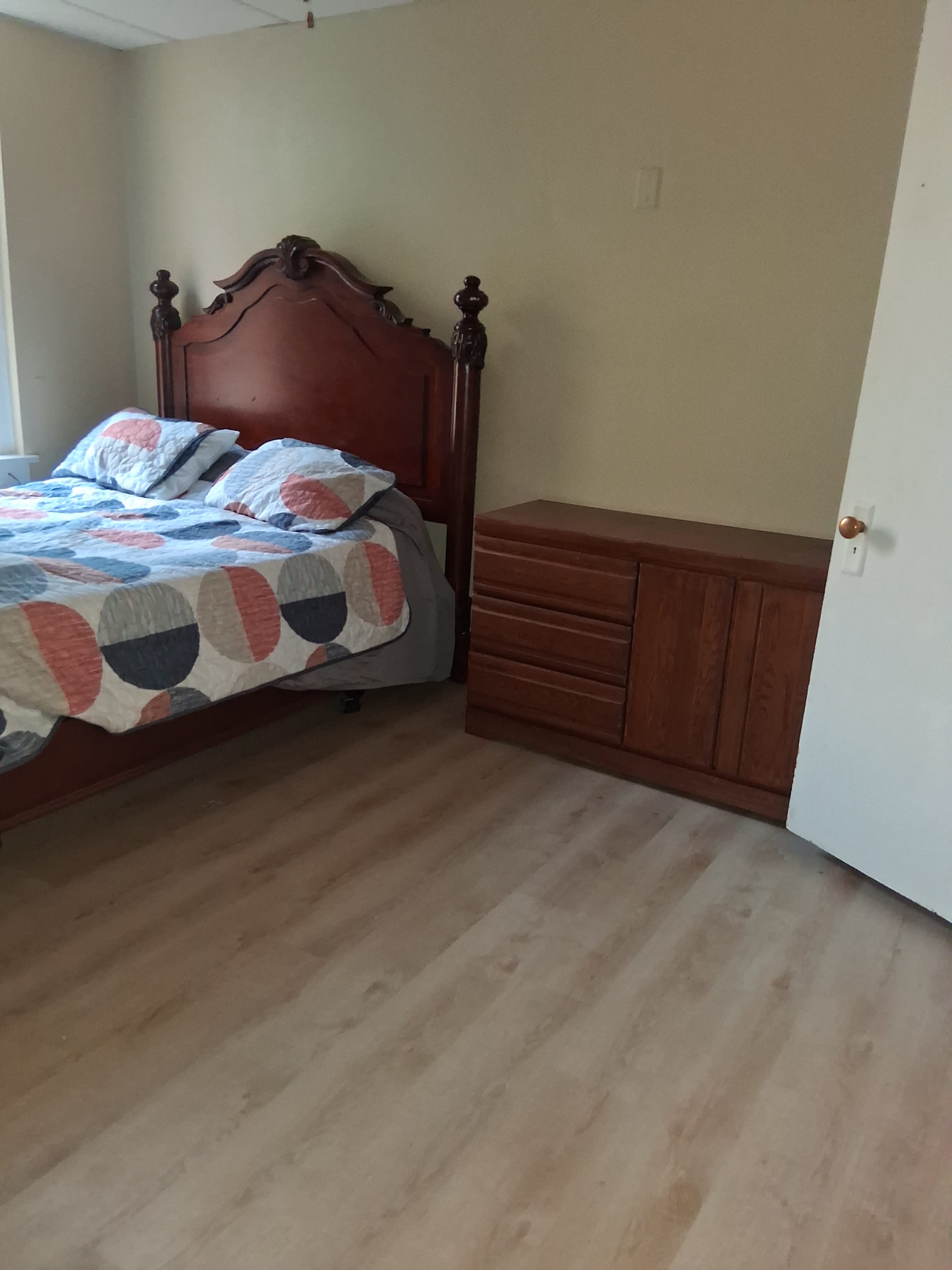 218 S Maryland St – photo 1