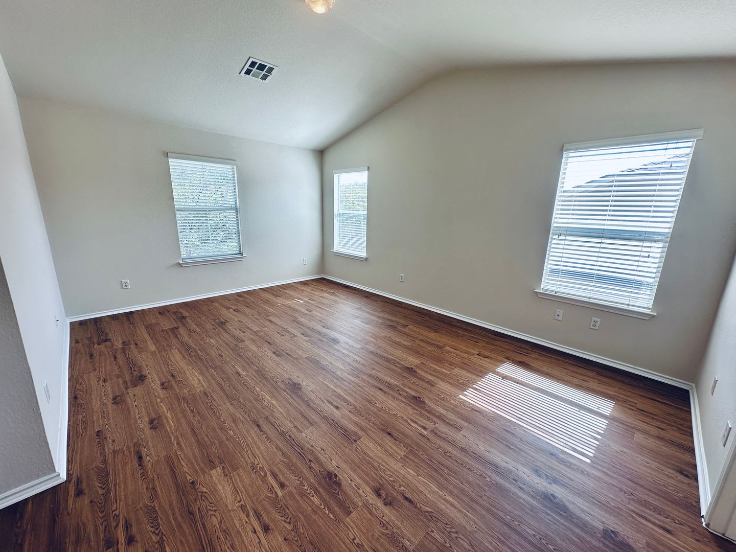 Spacious 3Br Home In Pflugerville At Highland Park 2 Living Areas 2 Car Garage – photo 5