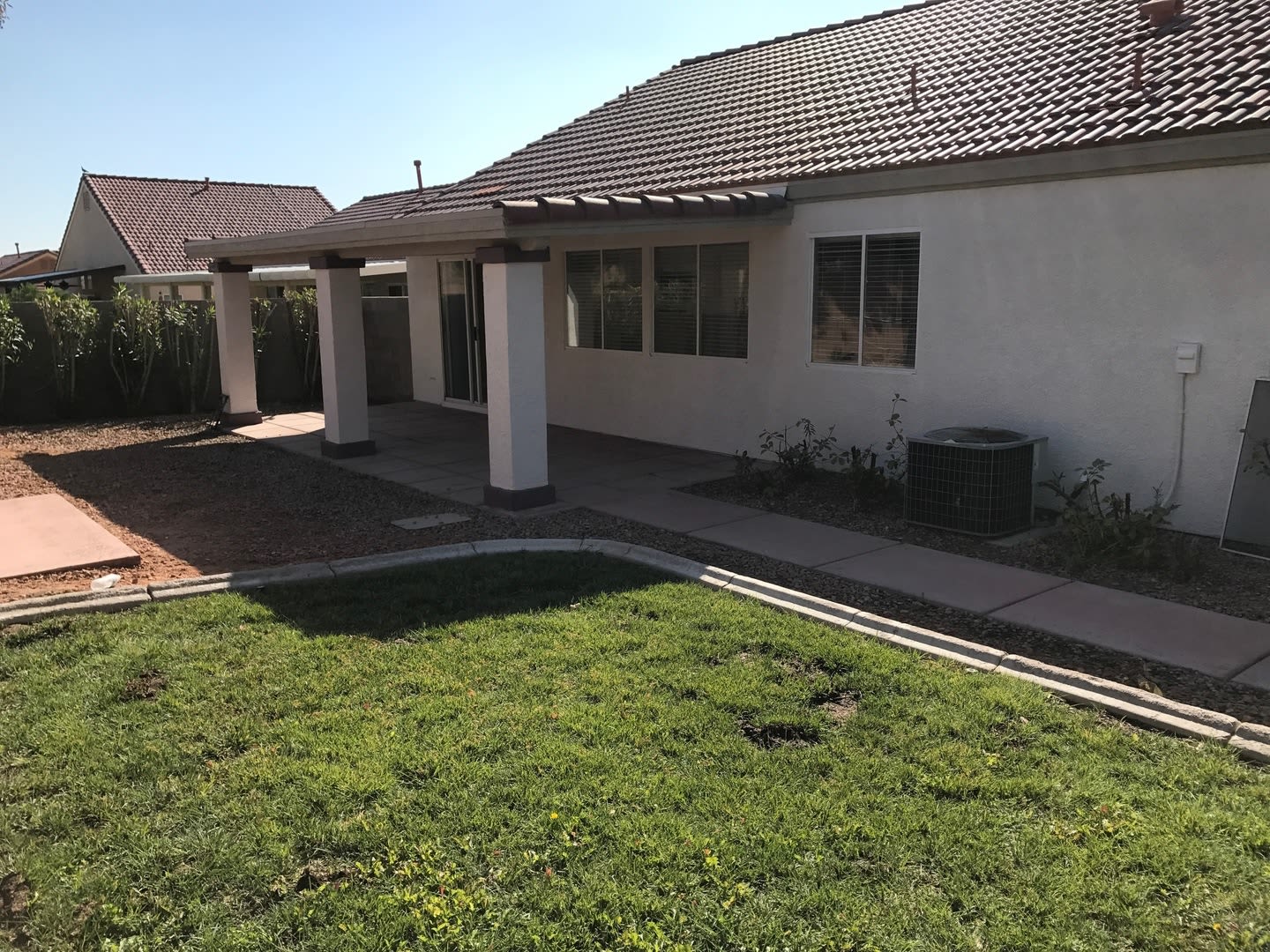 STUNNING & GORGEOUS SINGLE STORY 4 BED/2 BATH OVER 1800SF! ***ONLY $2,222 *** – photo 2