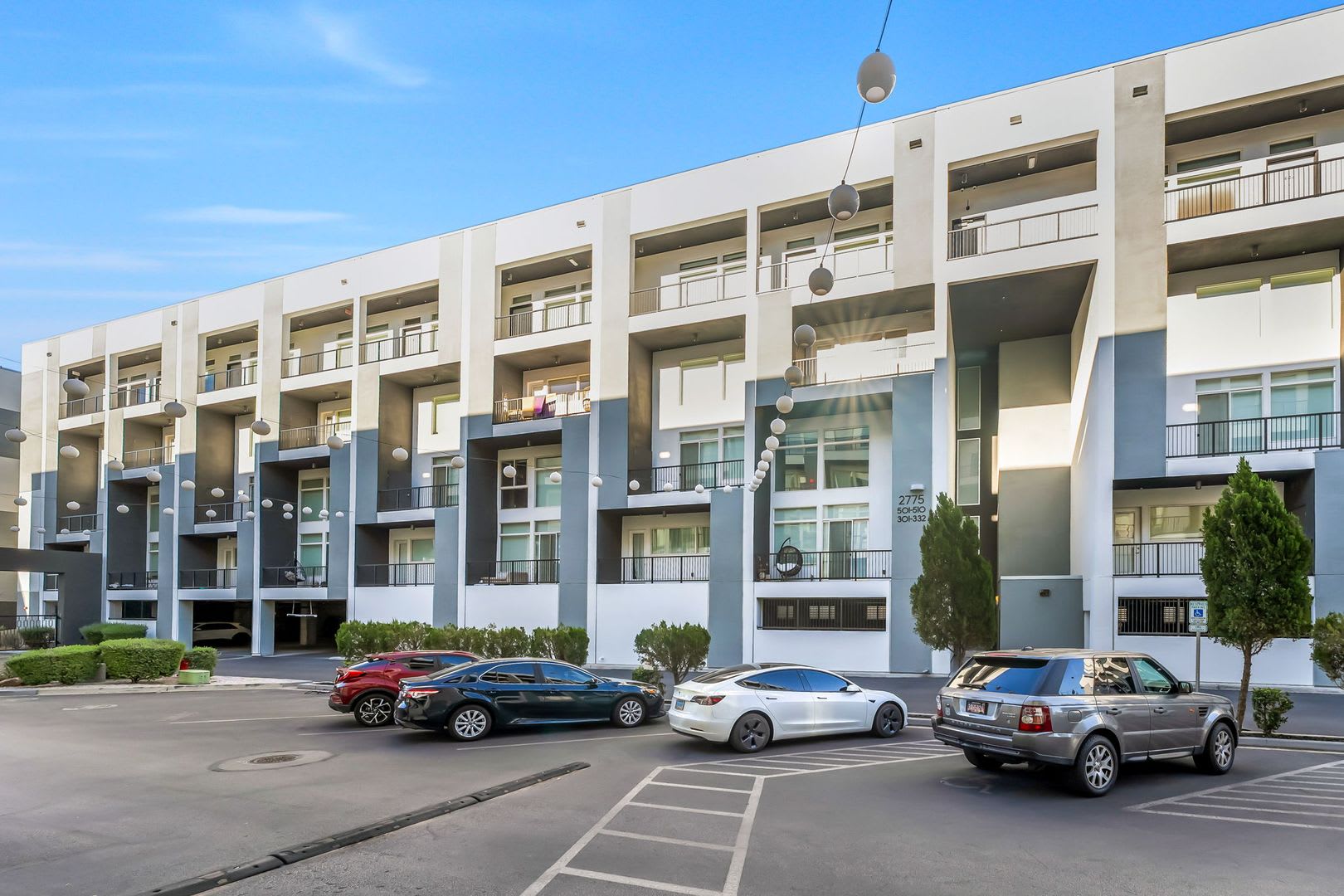 High-End Condo with Private Outdoor Spaces! – photo 2