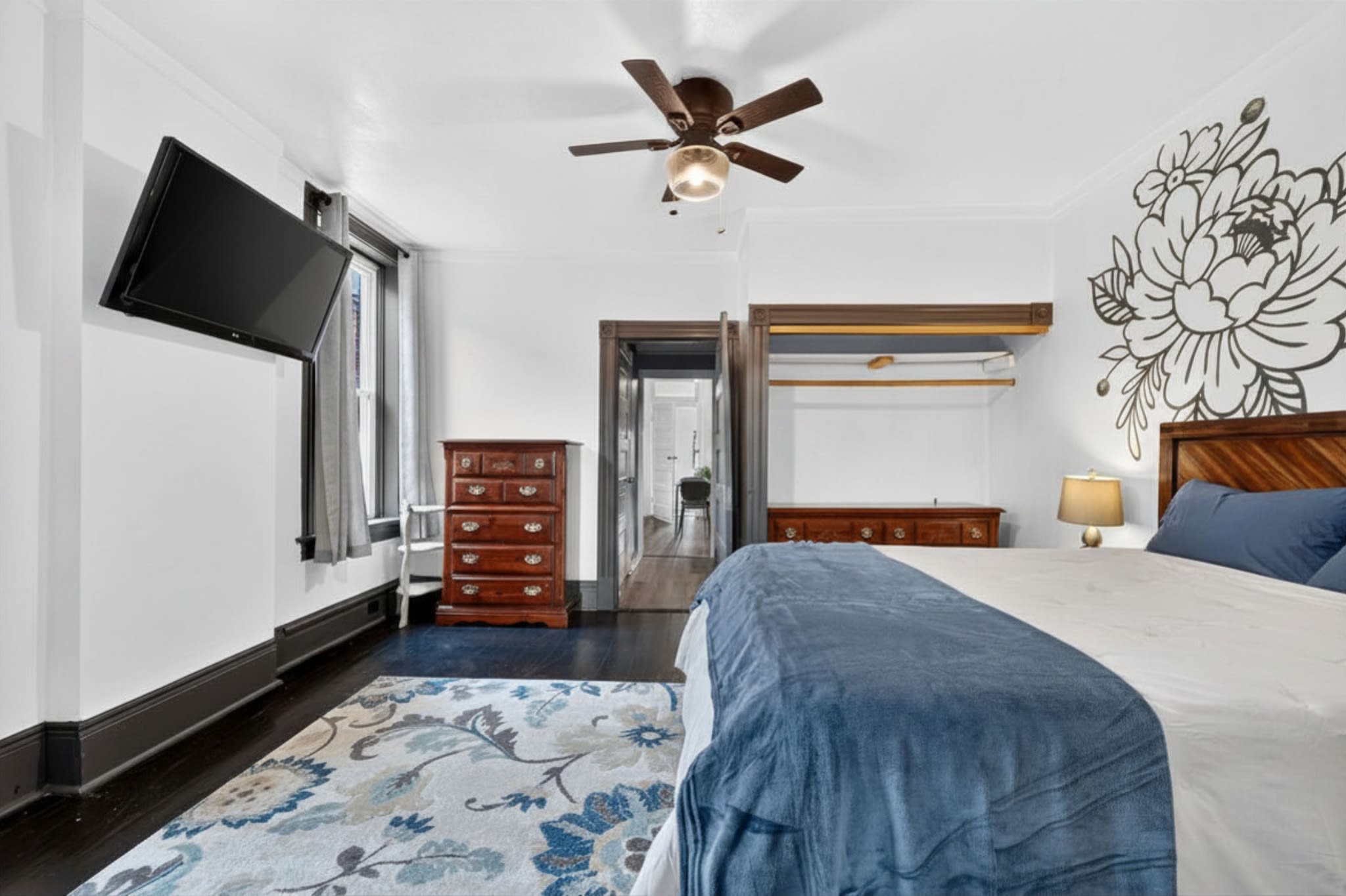 4460 Norfolk Avenue – photo 5