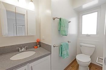 303 Liliouakalani St Unit 301Suite 714 – photo 3