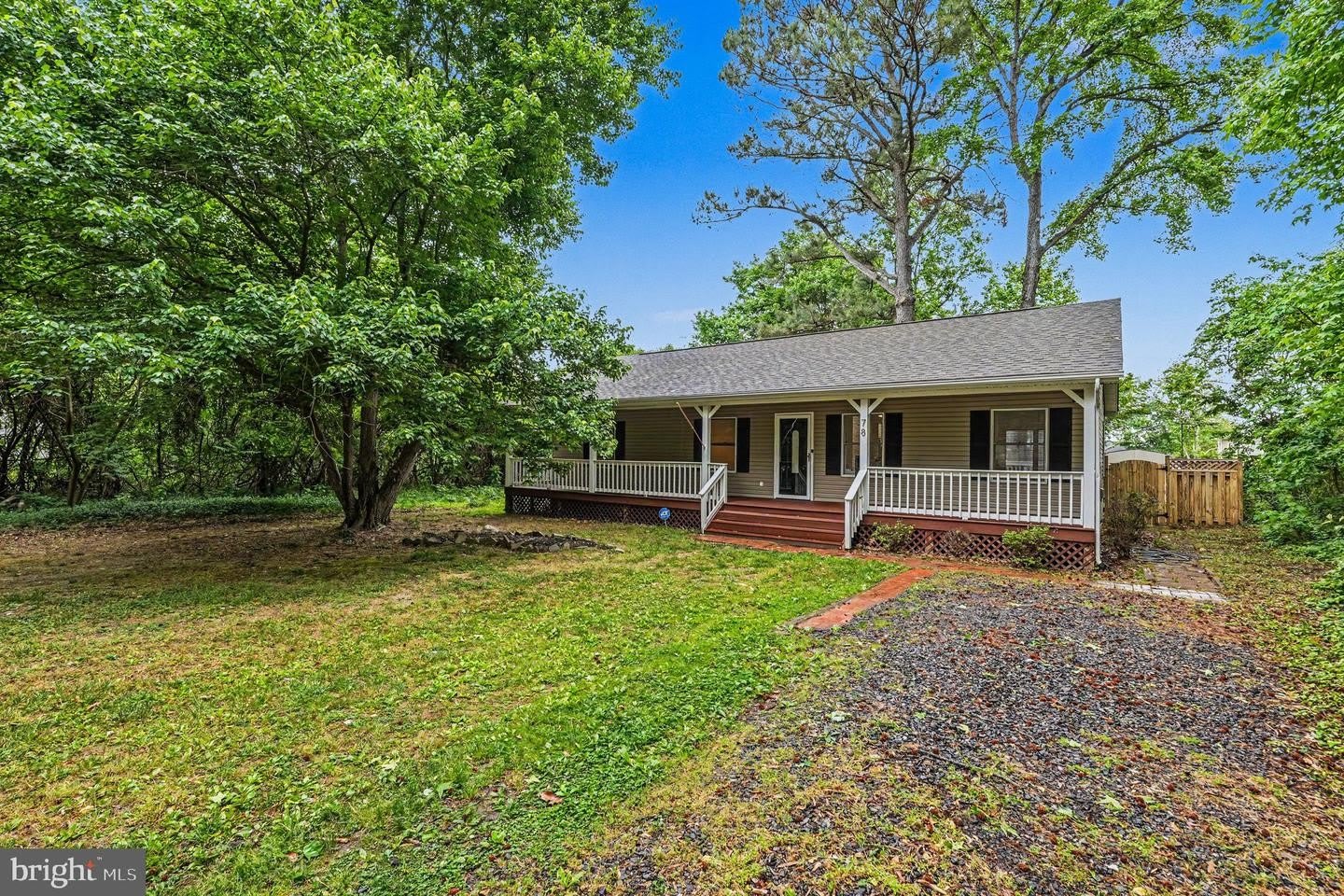78 WOODMOUNT DR – photo 3