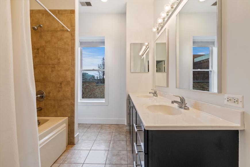 4532 N Damen – photo 5