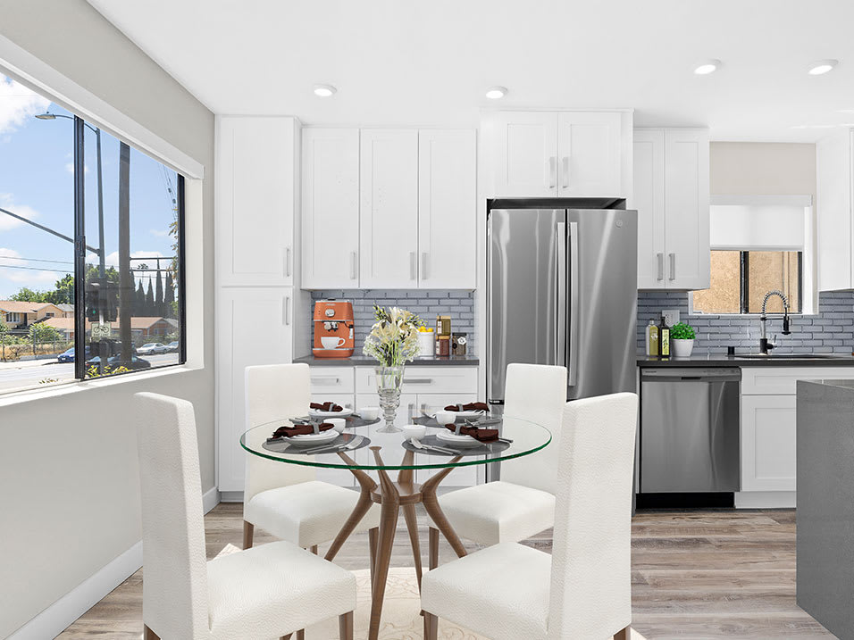 Woodridge Apartments – photo 2