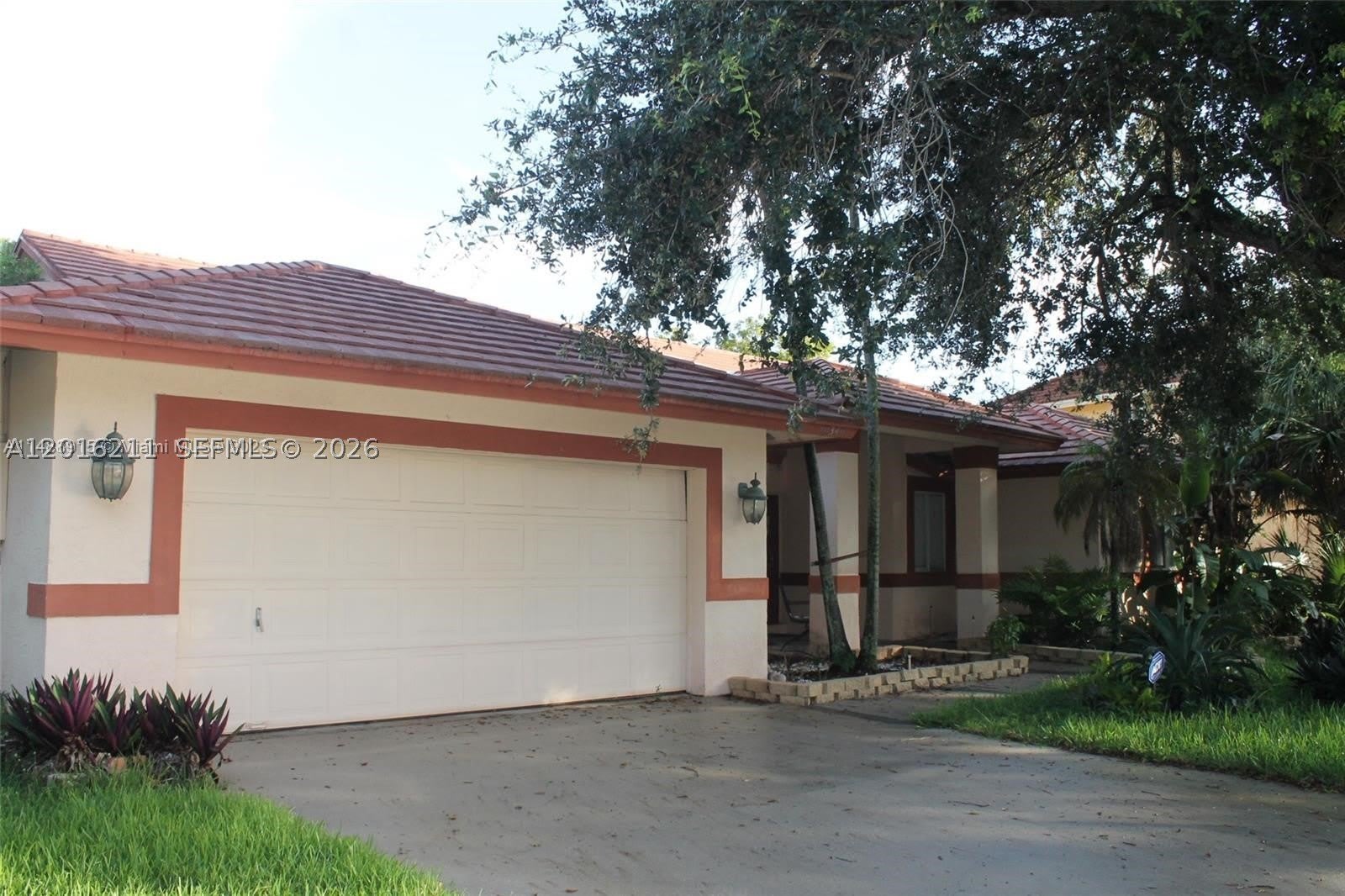 10340 SW 15th St – photo 2