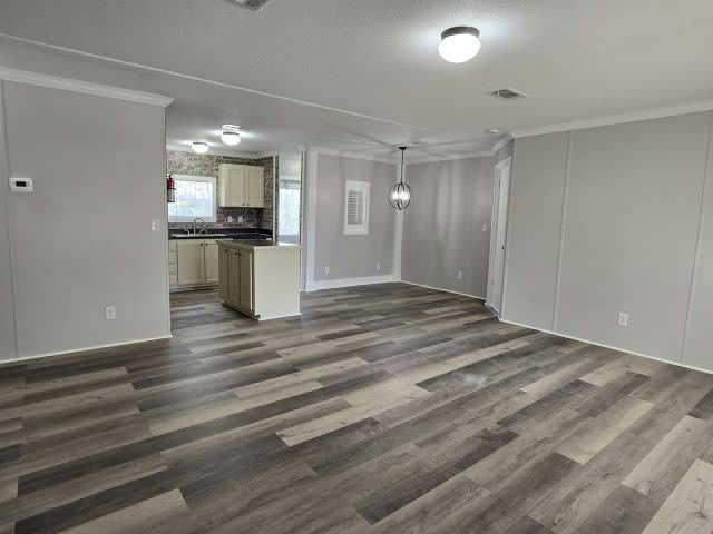 81 Pritchard Street – photo 2