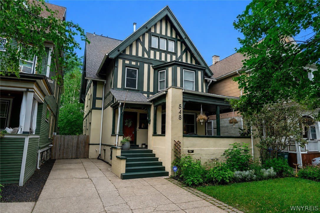 548 Potomac Avenue – photo 1
