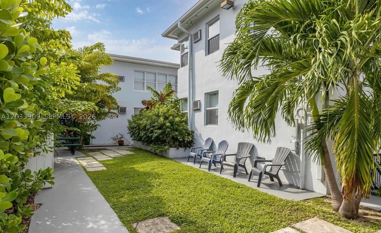 9473 Abbott Ave – photo 2
