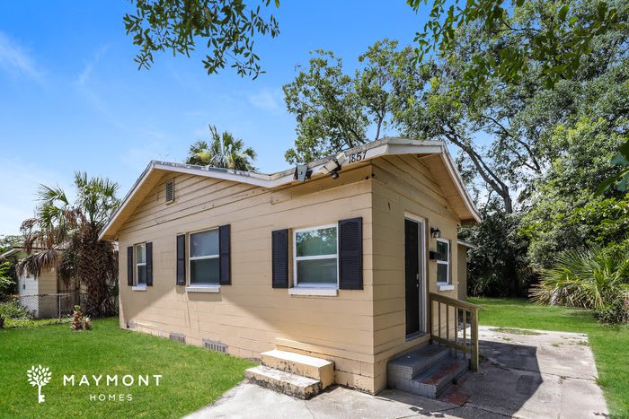 1857 West 24th Street – photo 3