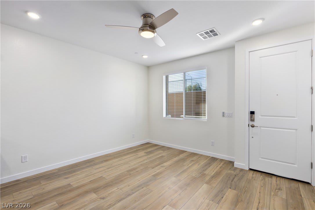 212 Freeport View Place – photo 3