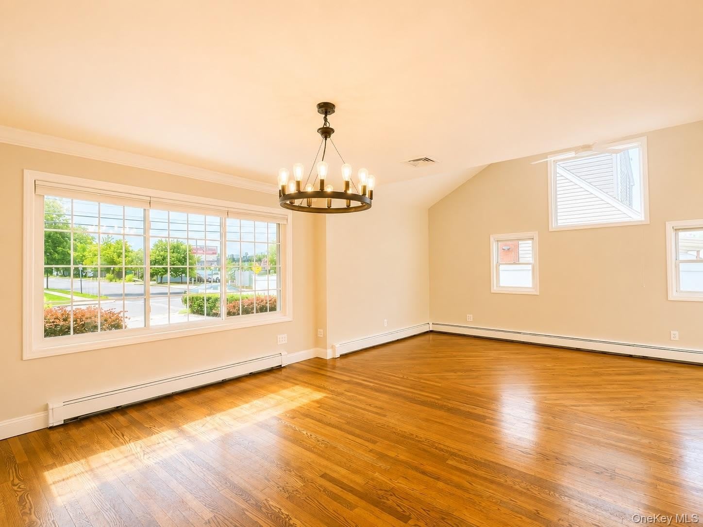 35 Taylor Avenue – photo 5