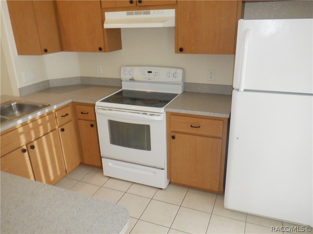 2004 Silverwood Street – photo 5