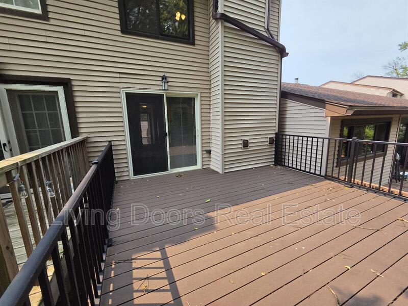 2335 Southwood Pl. – photo 3