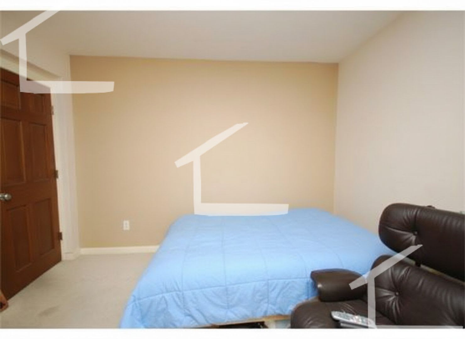 Charming 3 Bedroom No Broker Fee – photo 5