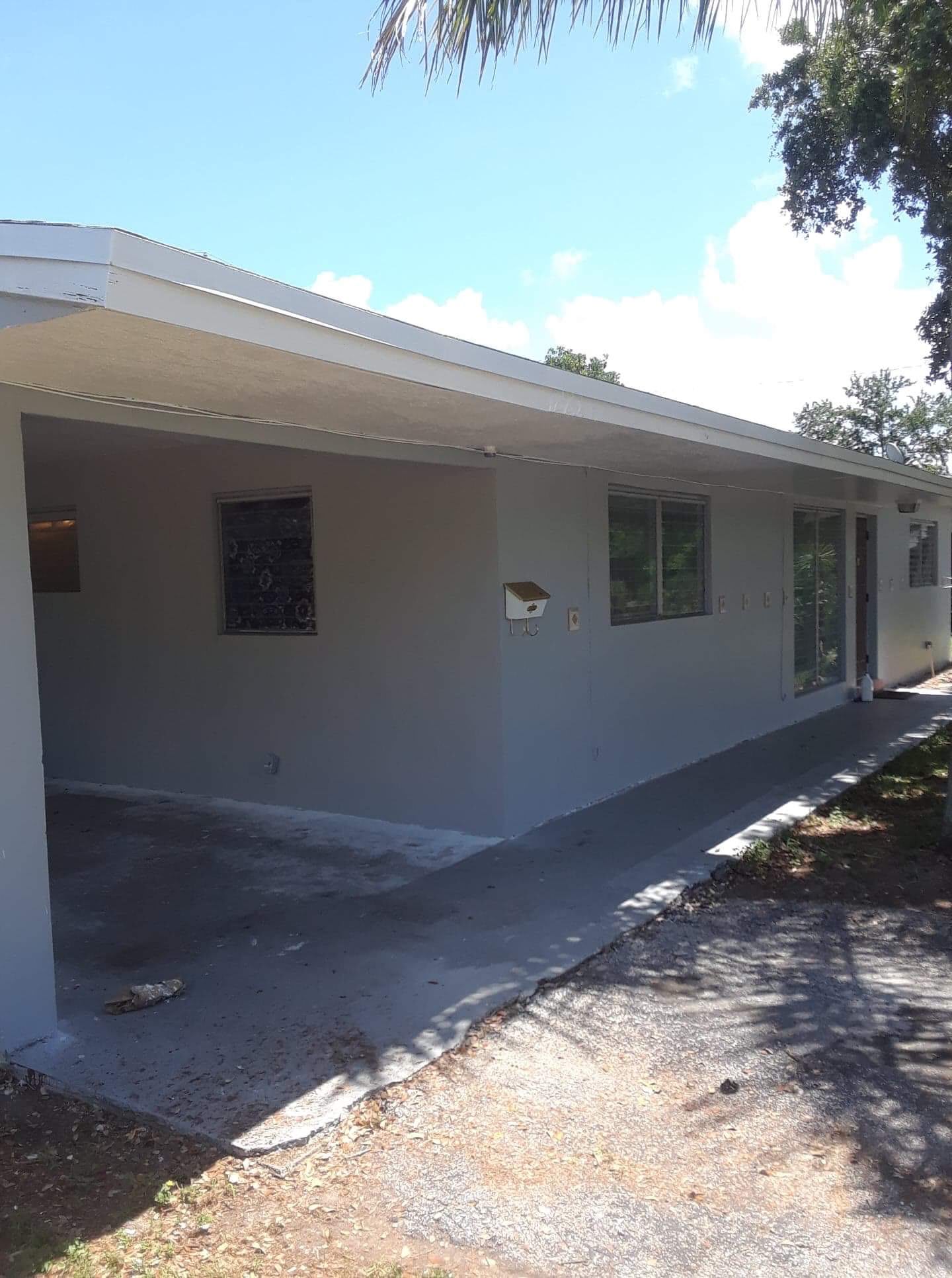 223 Southeast 14th Place – photo 2
