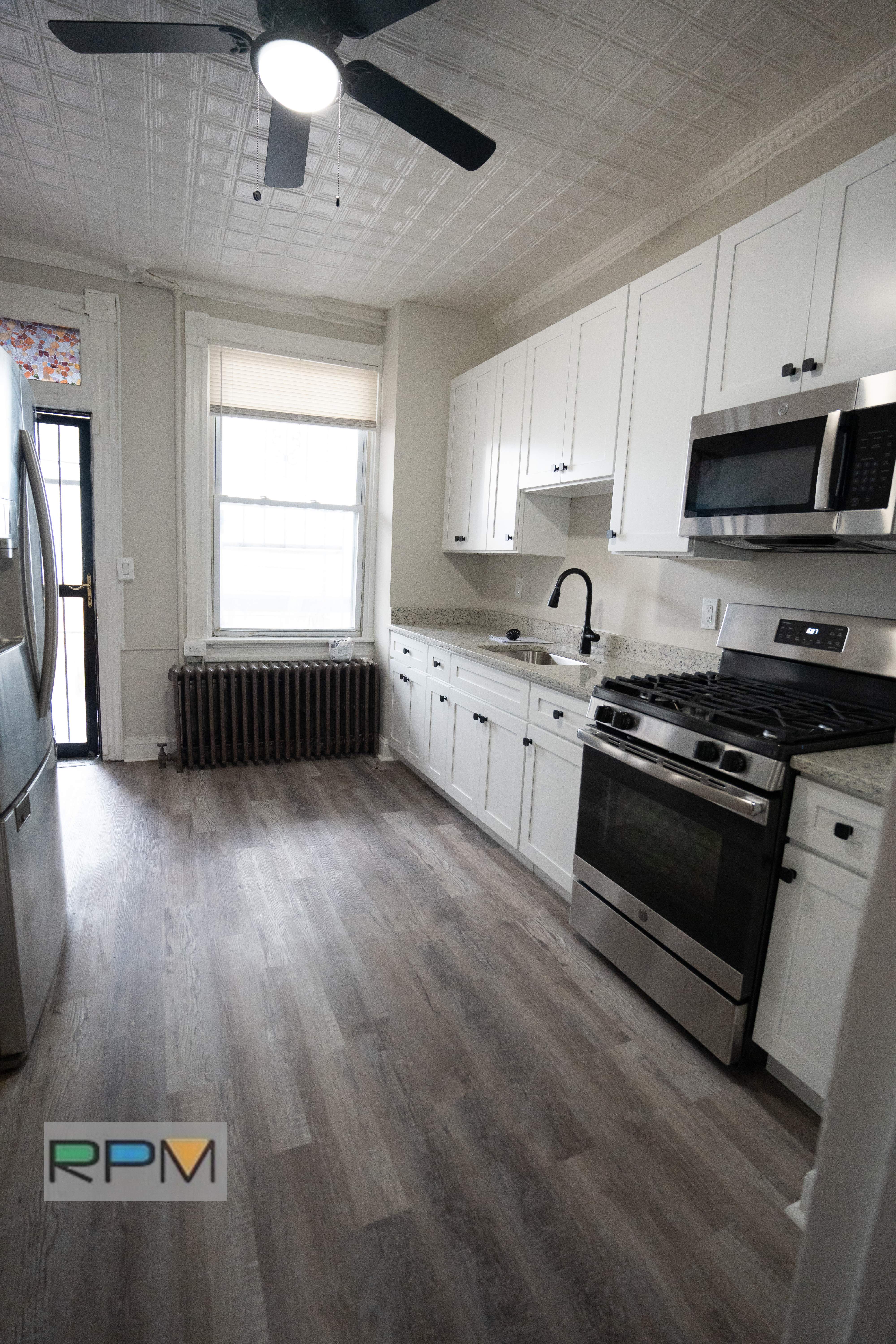 2704 Edmondson Ave – photo 1