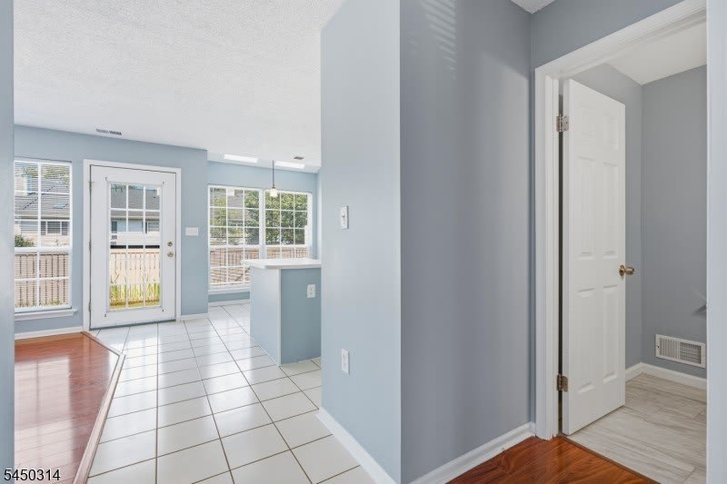 9 Balboa Ln – photo 5