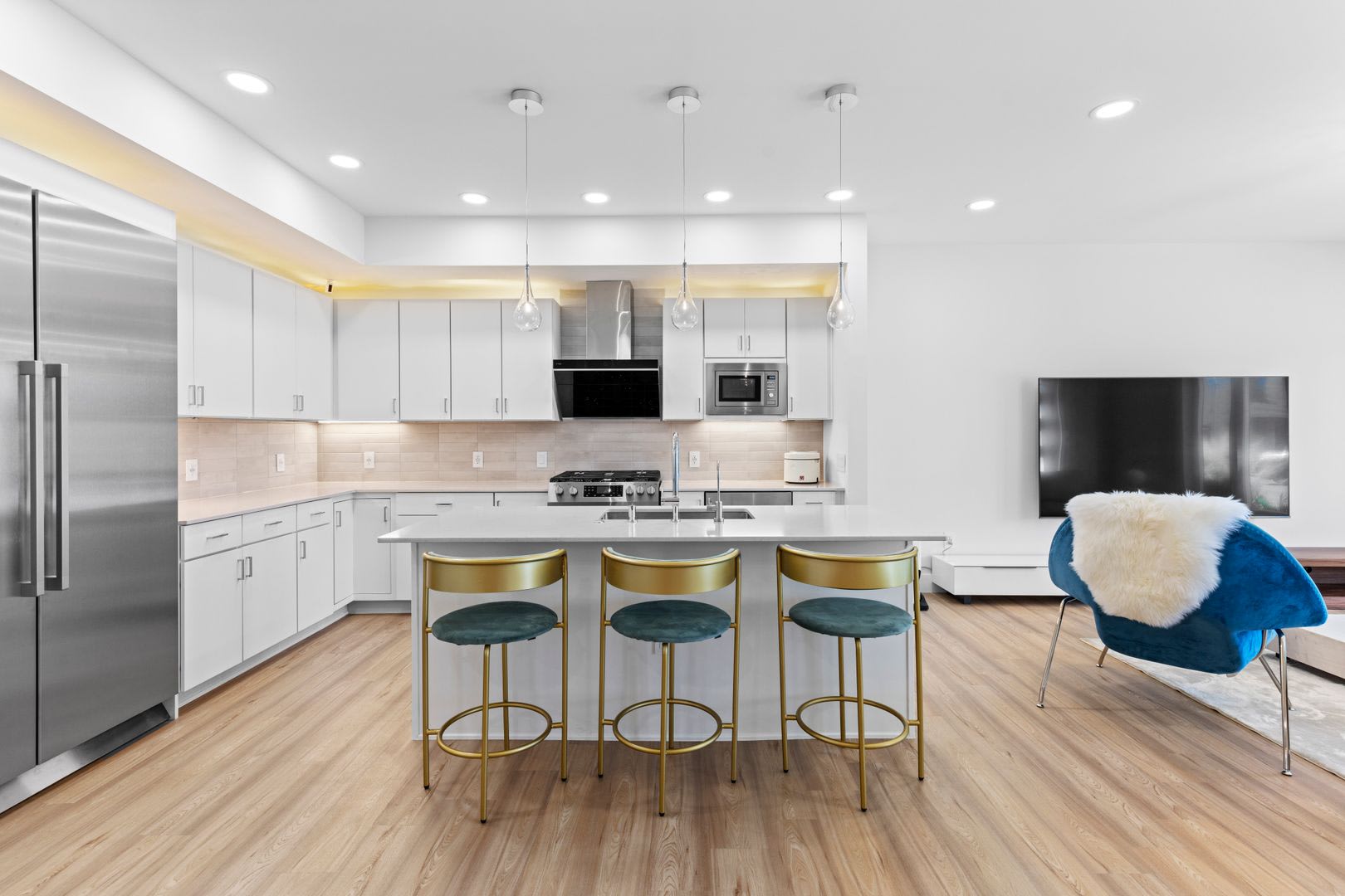 Exclusive Townhome in The Vue at Celebration Pointe – photo 5