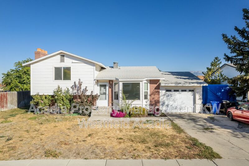 6585 S 5135 W – photo 1