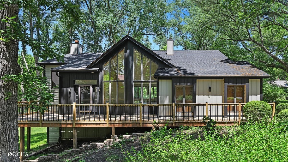 72 Hunter Lane – photo 1