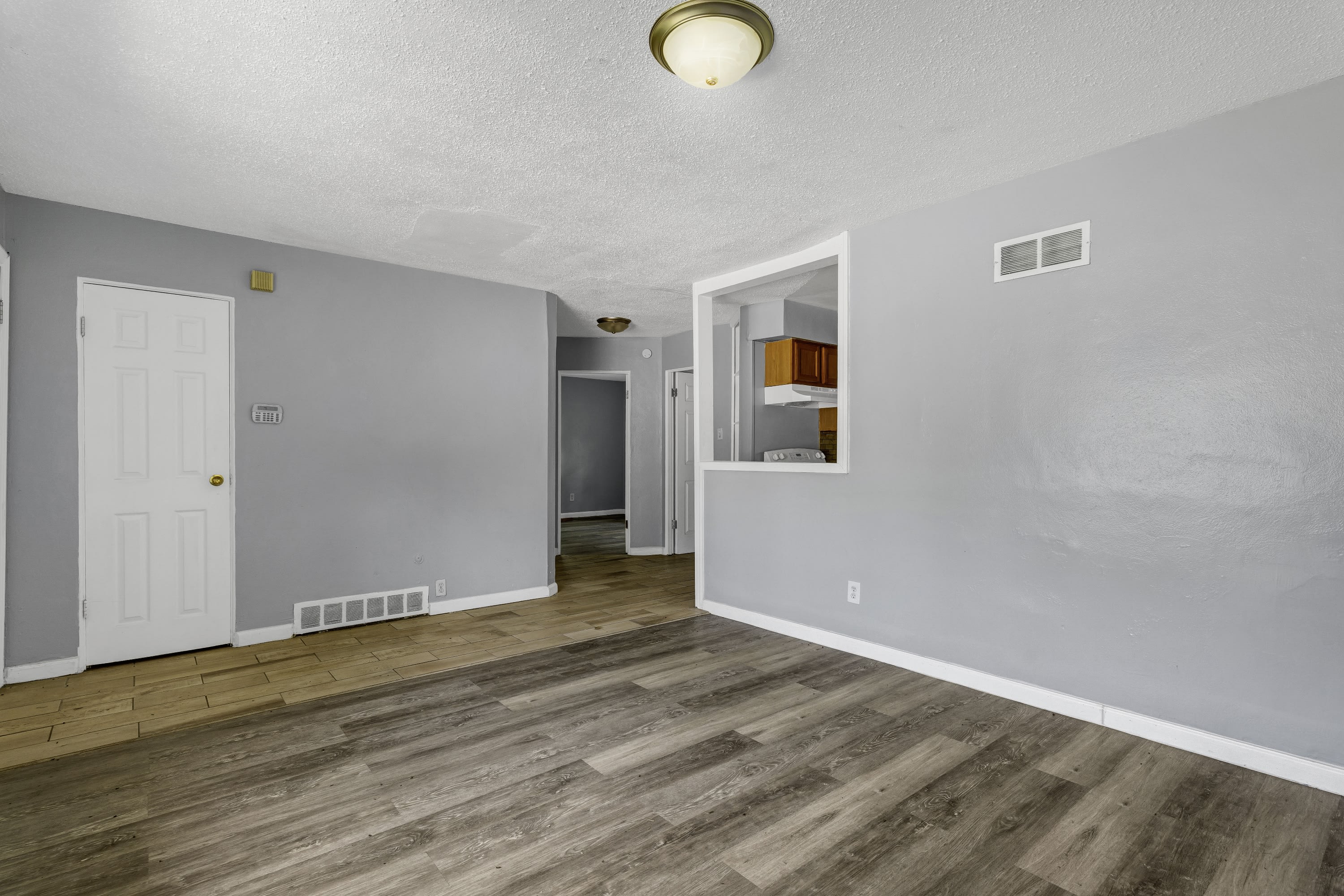 9713 Dennis Drive – photo 5
