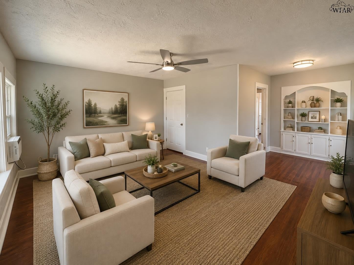1824 COLLINS AVENUE – photo 1
