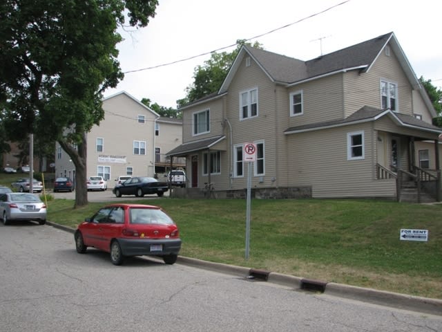 1426 West Michigan Avenue – photo 3