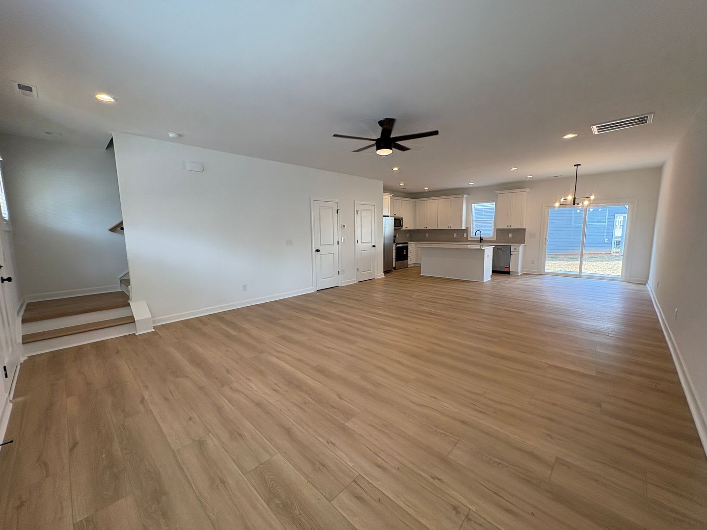 Multiple Brand New Townhouses Near Uptown!! – photo 4
