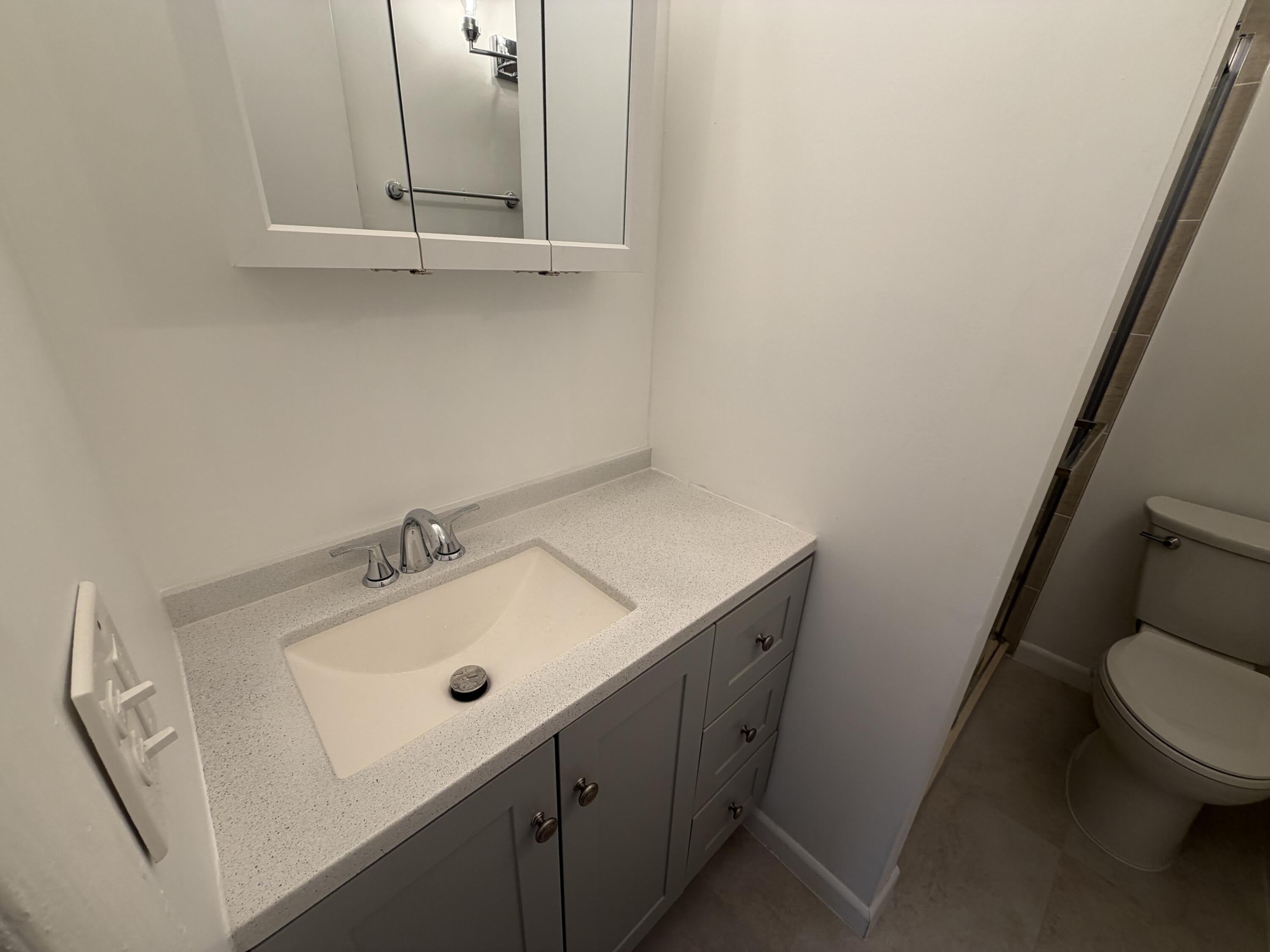 650 SW 2nd Avenue – photo 5