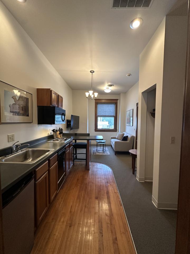 2501 Montana Avenue – photo 5