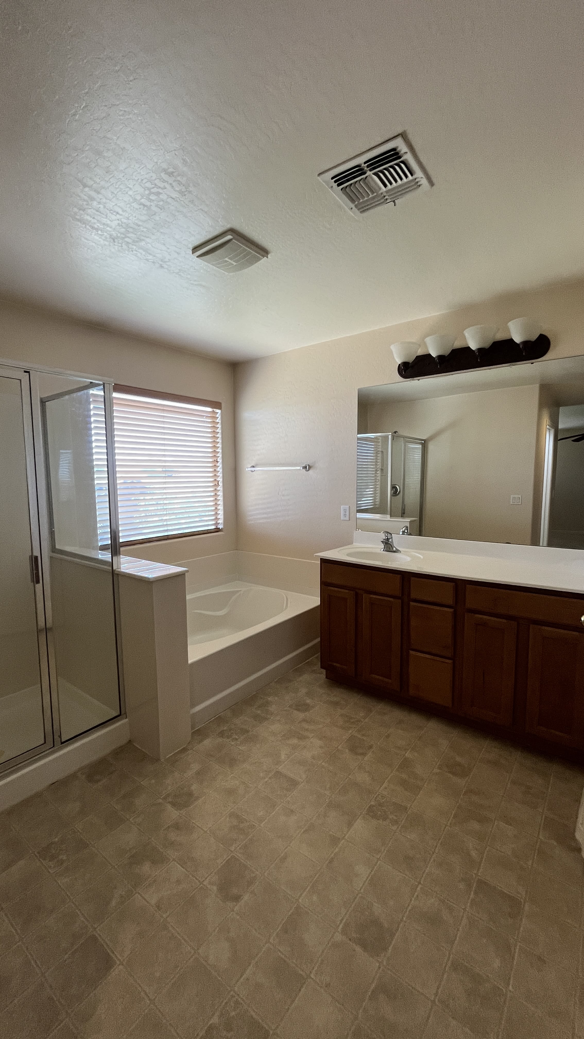 17743 West Hearn Road – photo 4