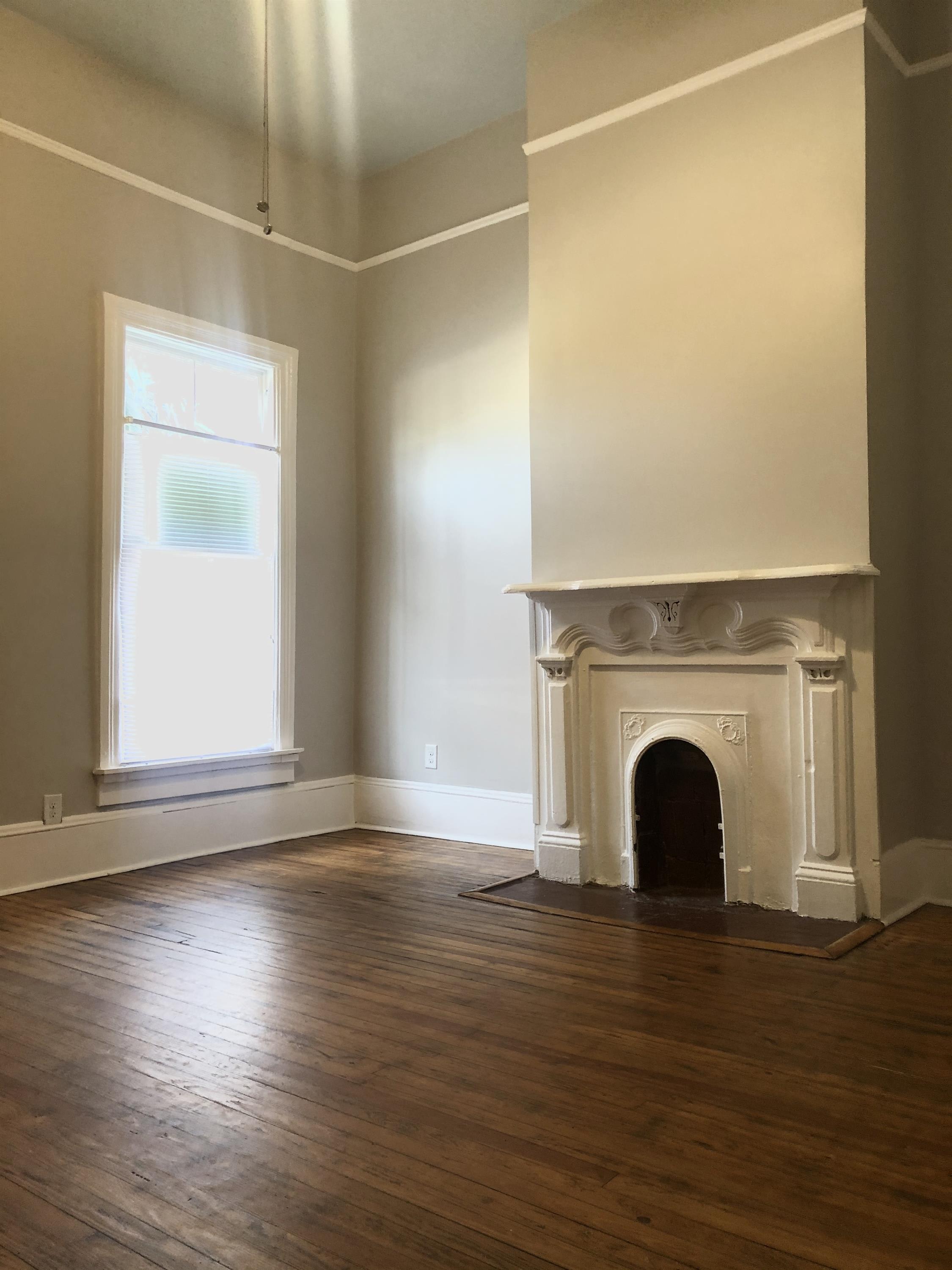 119 East Park Avenue – photo 2