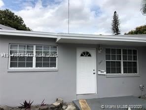5411 SW 38th Ct – photo 1