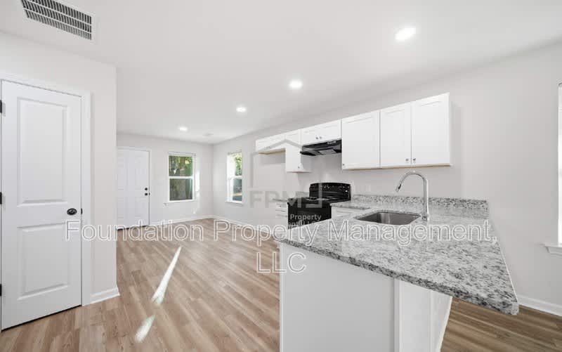 349 Worthington Drive – photo 4